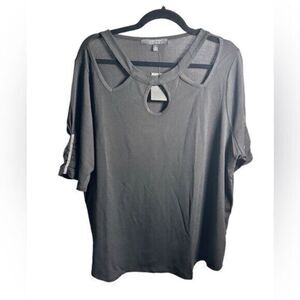 NWT Louise Paris Plus Size Black Cut Out Embellished Short Sleeve Blouse - 1XL
